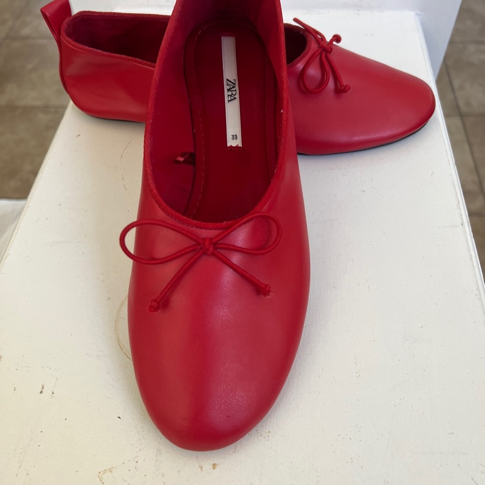 New Zara red flat